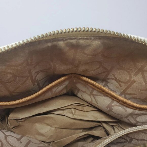 CALVIN KLEIN PURSE - Picture 6 of 12